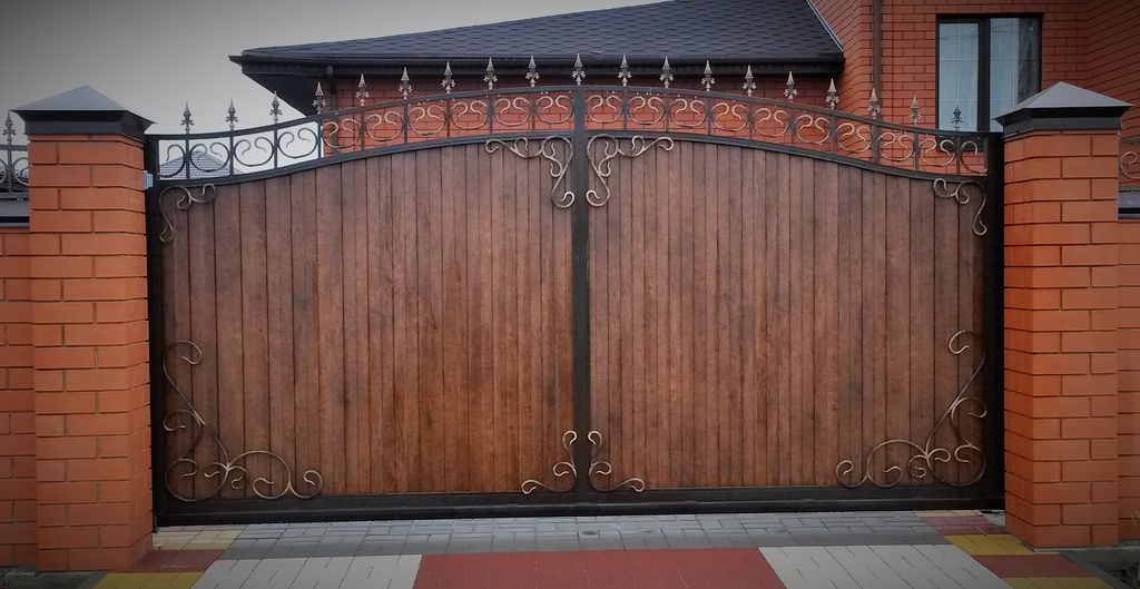 Купить простые ворота для дома: советы по выбору, установке и уходу в Первоуральске от 32730 руб | ВоротМастер-Прв